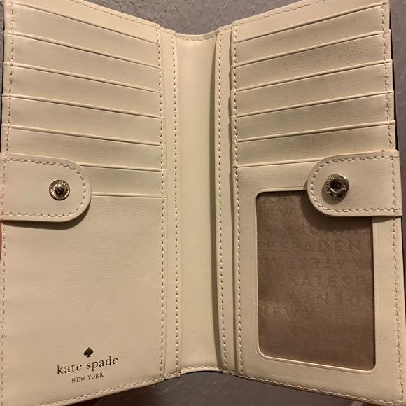 Kate Spade wallet - Picture 3 of 3